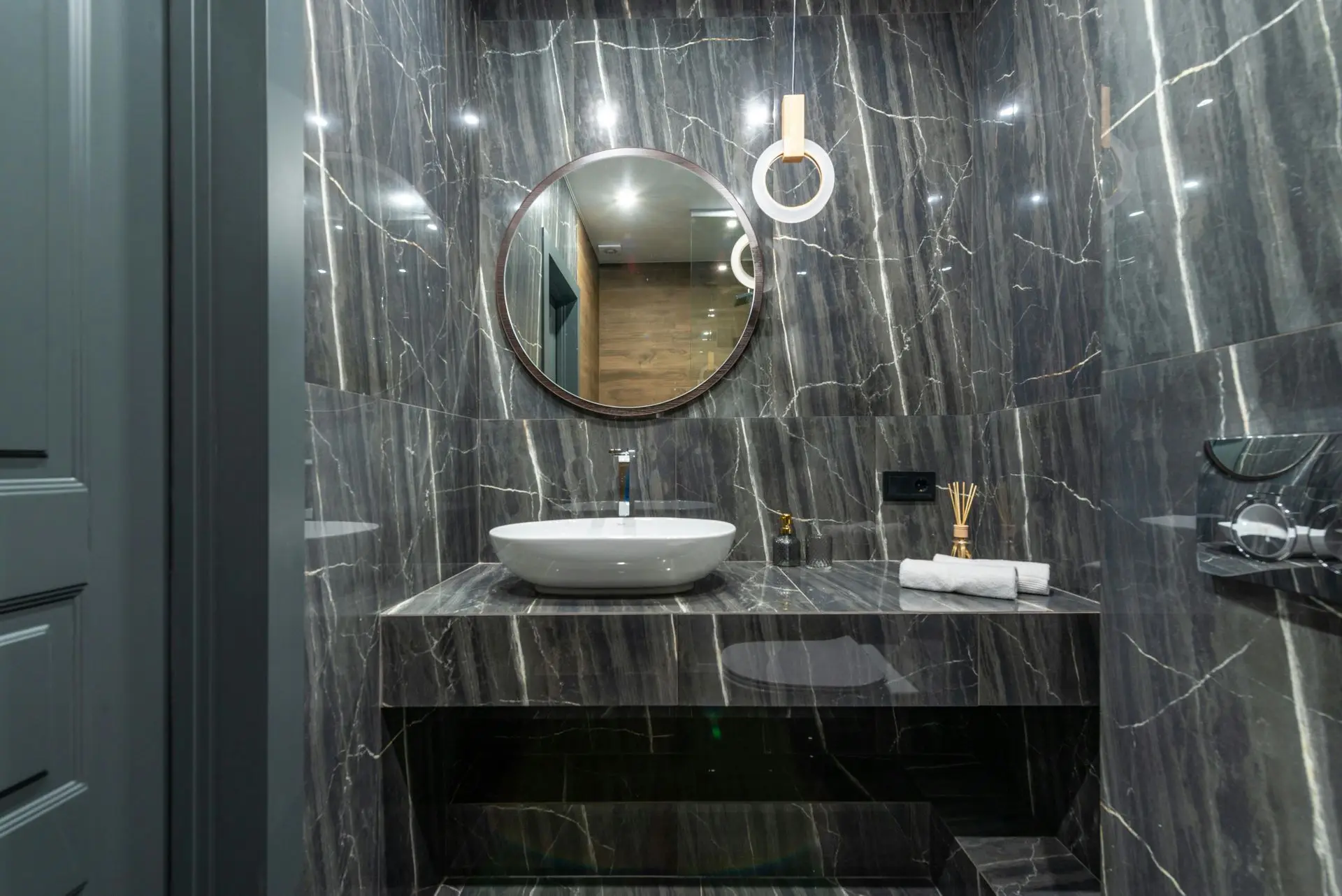 Bathroom Design in Salt Lake City, UT — Sticks & Stones Cabinets & Granite, Salt Lake City